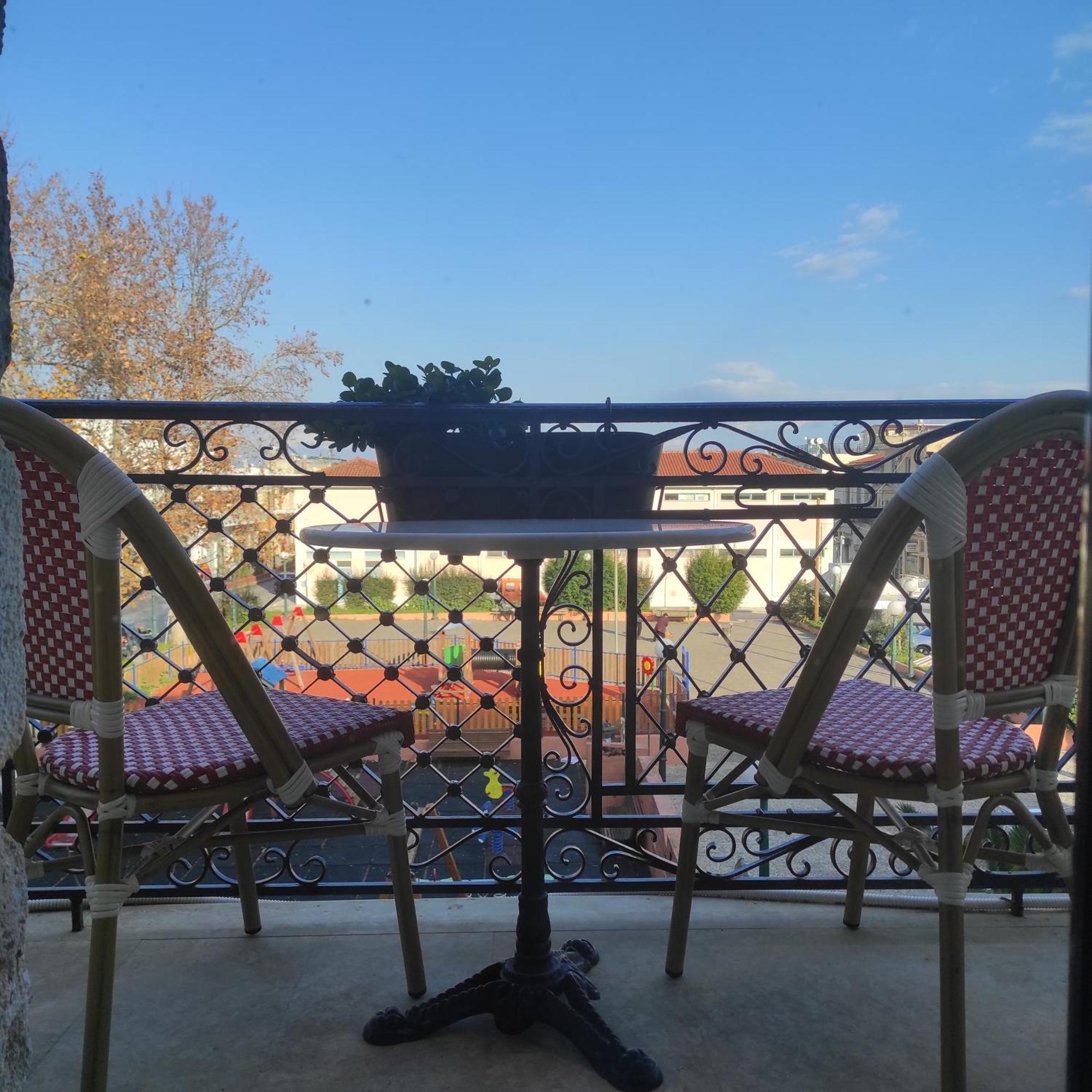 L Suites The Writer'S House Githio Exterior foto